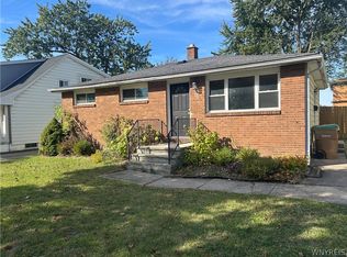 11 Wellington Rd, Cheektowaga, NY 14225