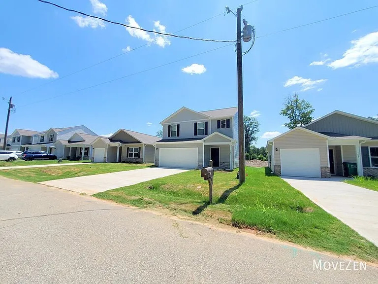 161 Davis Dr — Photo 13