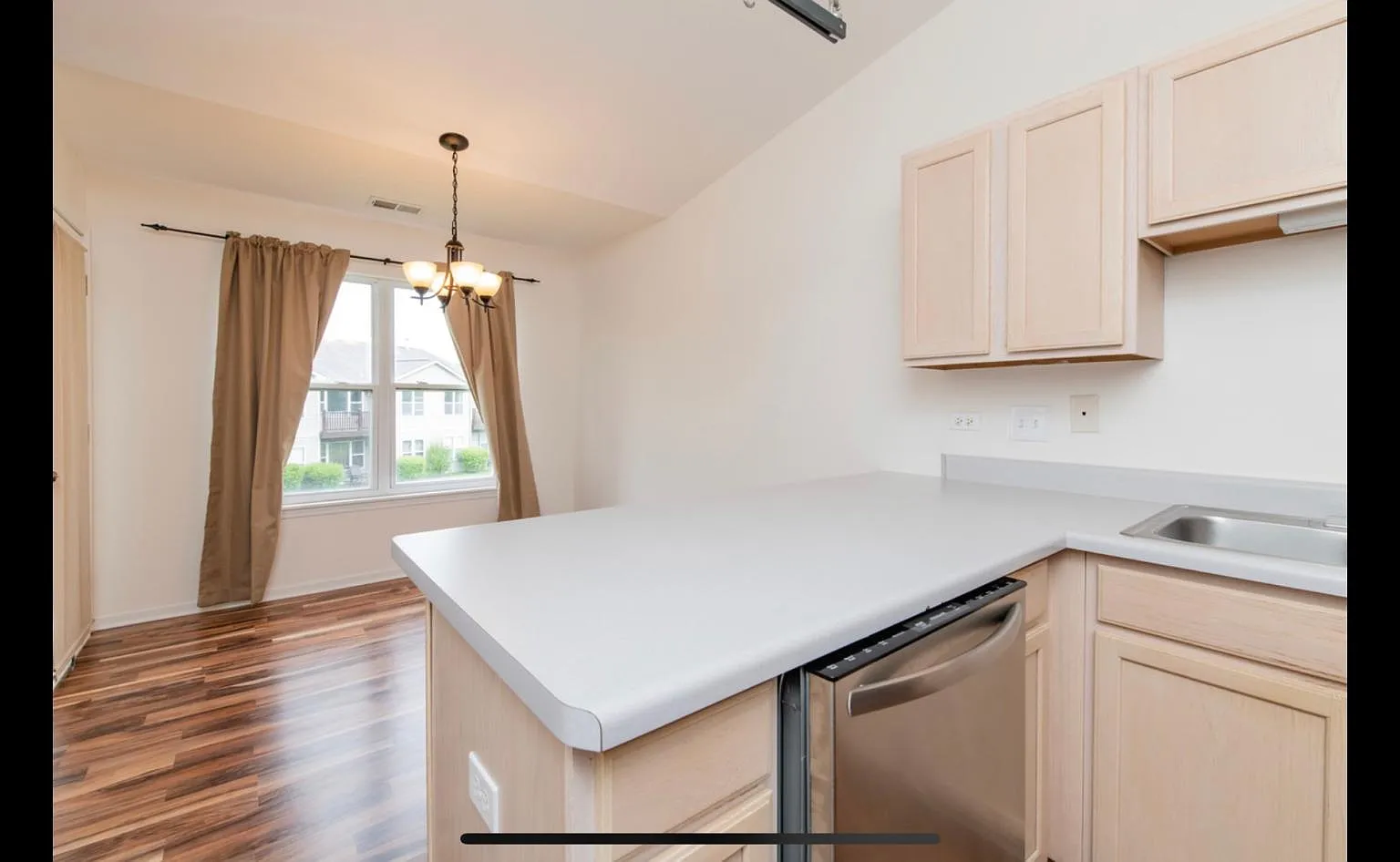 1022 Wynnfield Ct — Photo 3
