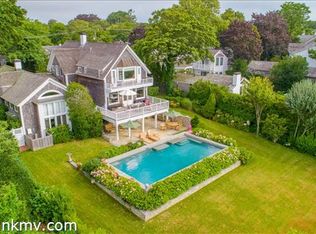 93 S Water St, Edgartown, MA 02539