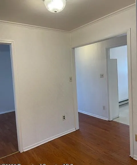 430 Orchard St — Photo 8