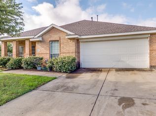 2101 Thistle Ln, Forney, TX 75126