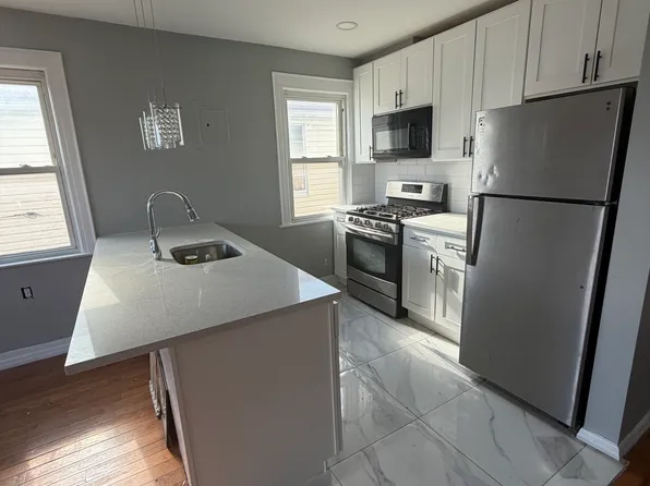 171-19 104th Ave #2, Jamaica, NY 11433