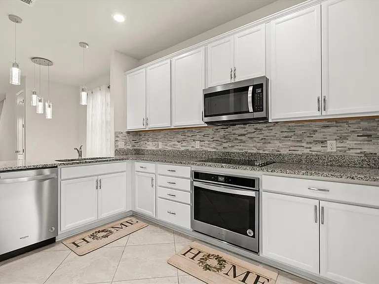 5192 Chickadee St — Photo 10