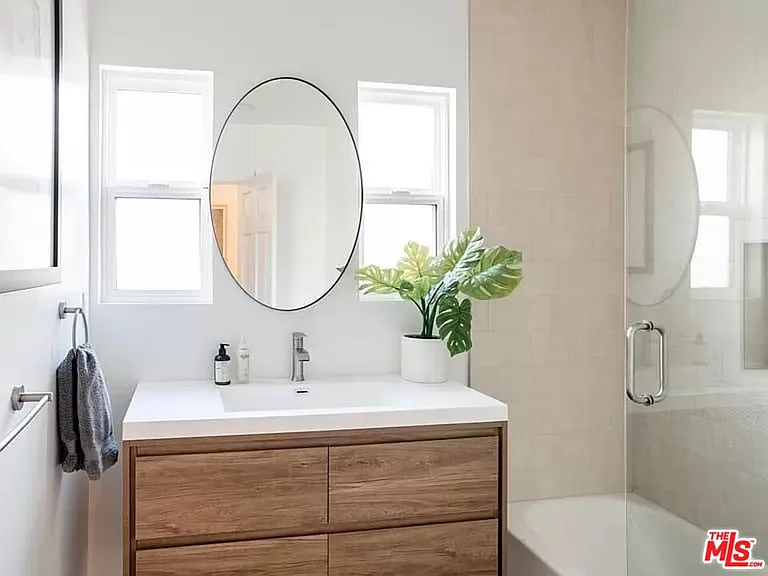 4328 Edenhurst Ave — Photo 24
