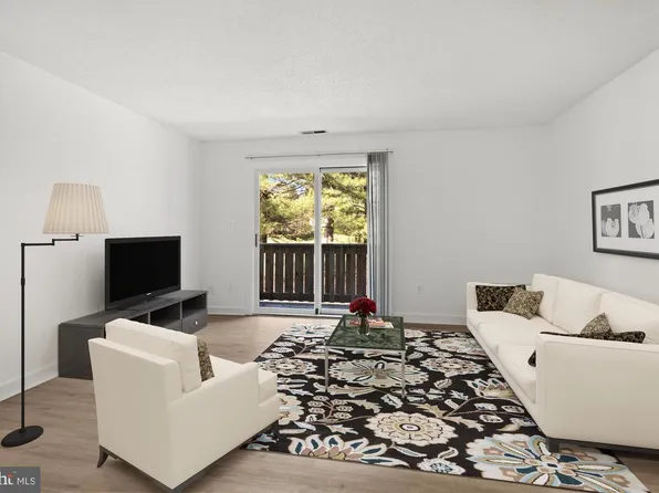 2309 Ravens Crest Dr, Plainsboro, NJ 08536