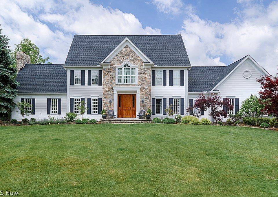 1st image of 7580 Vinemont Ct