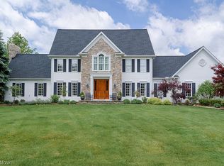 7580 Vinemont Ct, Hudson, OH
