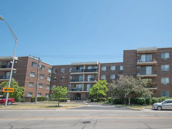 9445 Kenton Ave APT 406, Skokie, IL 60076