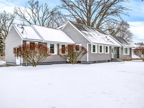 936 S Division St, Whitehall, MI 49461