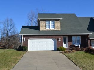 189 Saint Andrews Dr, Bristol, VA 24202