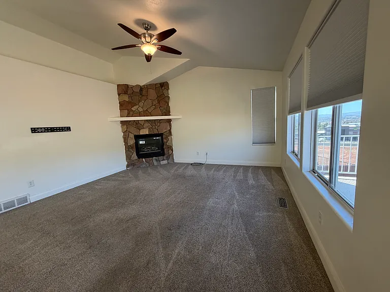 840 N Twin Lakes Dr #421 — Photo 5