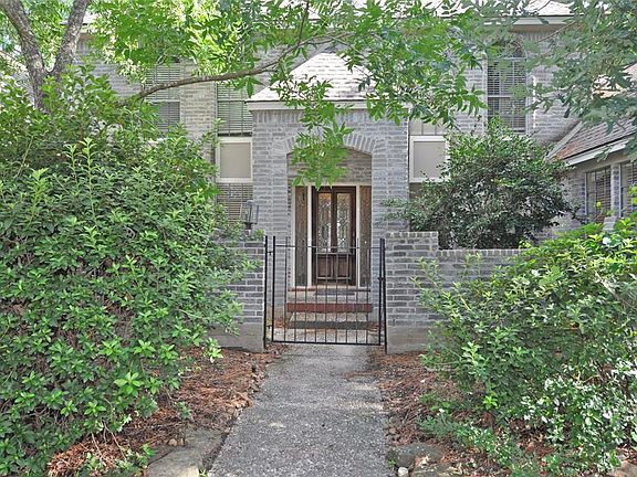 3rd image of 5323 Timber Shade Dr