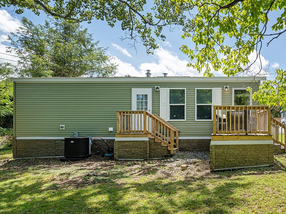 1st image of 36 Dogwood Path Ln