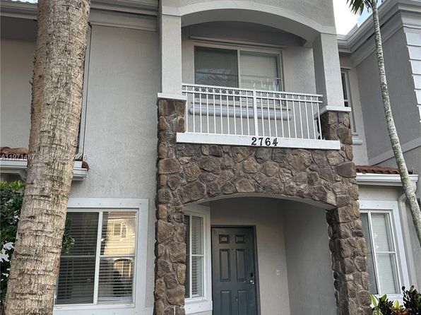 2764 SW 83rd Ave #106