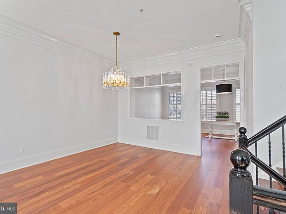 5th image of 602 Fords Landing Way