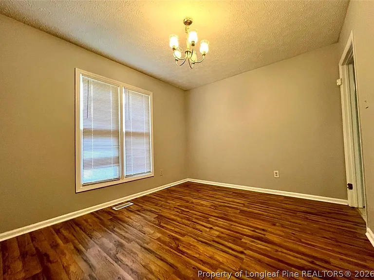 7013 Darnell St — Photo 34