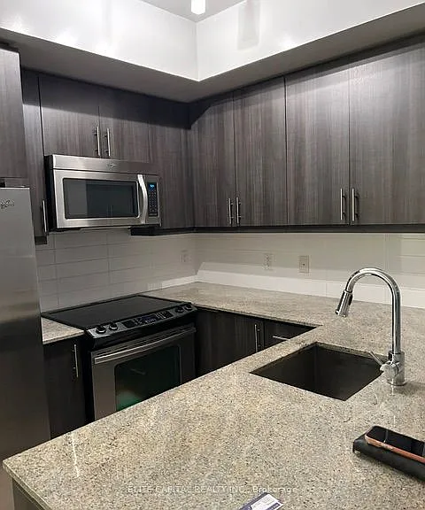 2756 Old Leslie St #511 — Photo 4
