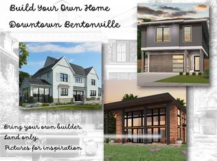 515 NW Jefferson St #23, Bentonville, AR 72712