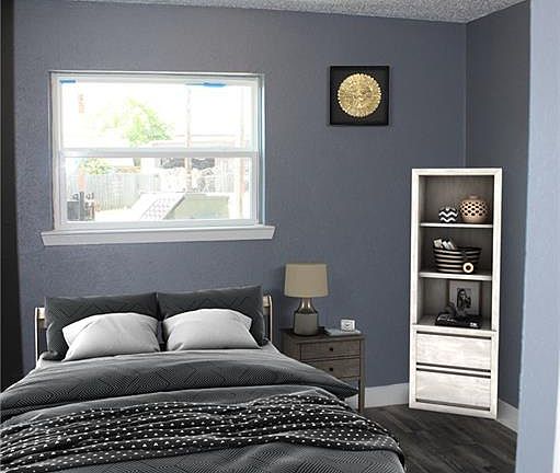 4th image of 403 N 12th St