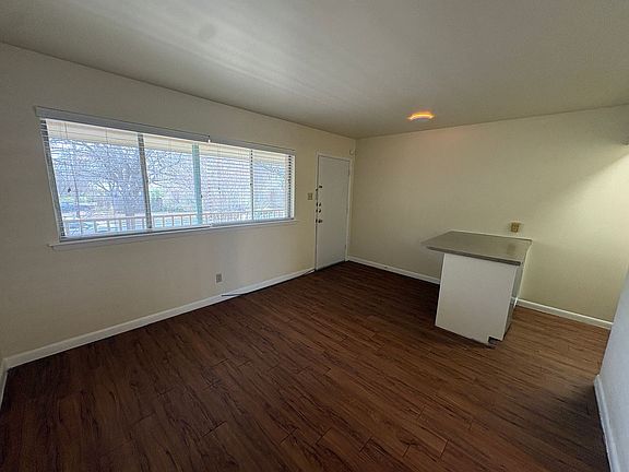 3rd image of 1212 W 13th St #F