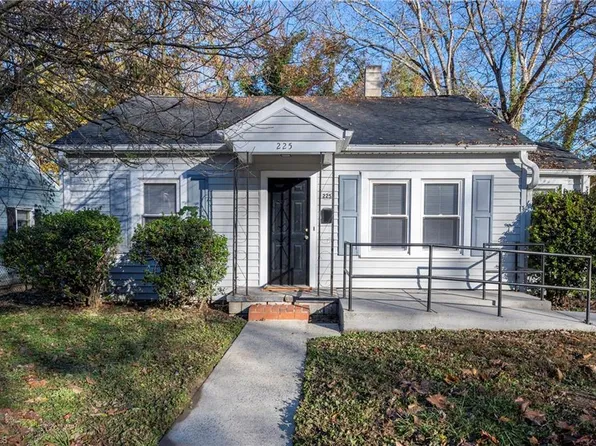 225 Bond St, Winston Salem, NC 27127