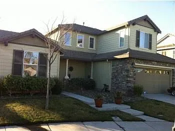 445 Fisher Ct photo 1