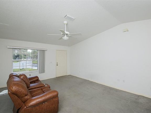 4th image of 2238 Greendale Dr