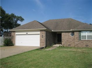 651 Frances Dr, Centerton, AR 72719