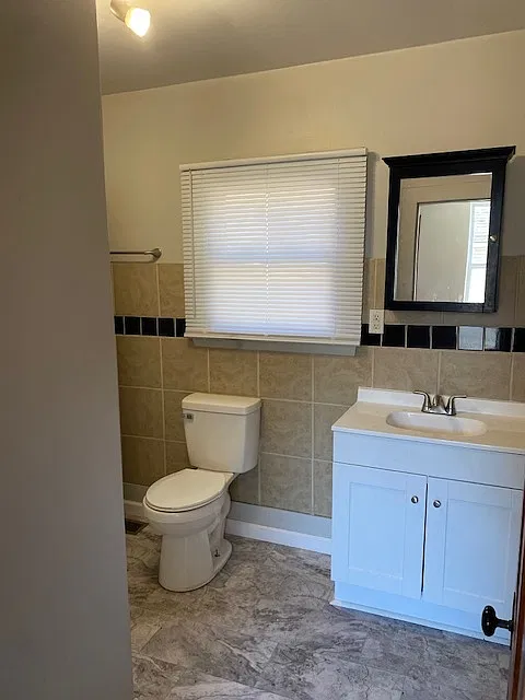 121 East North Street - Apt. A — Photo 1
