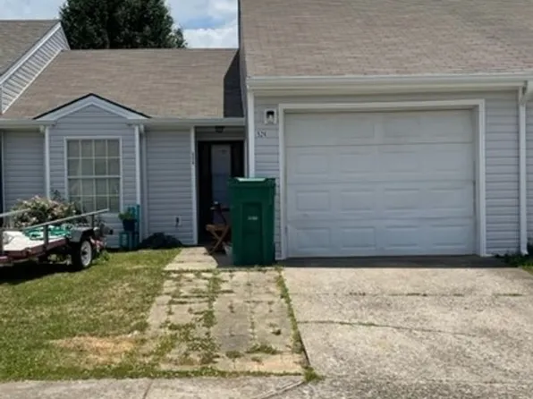 524 Independence Ct, Radcliff, KY 40160