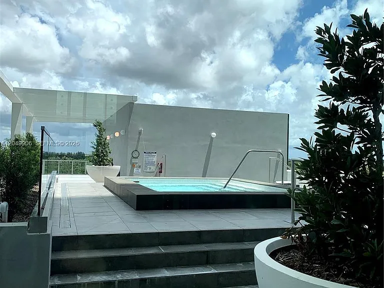 2000 W Metropica Way #1603 — Photo 33