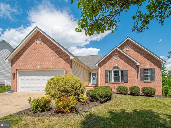 121 Travis Ct, Winchester, VA 22602