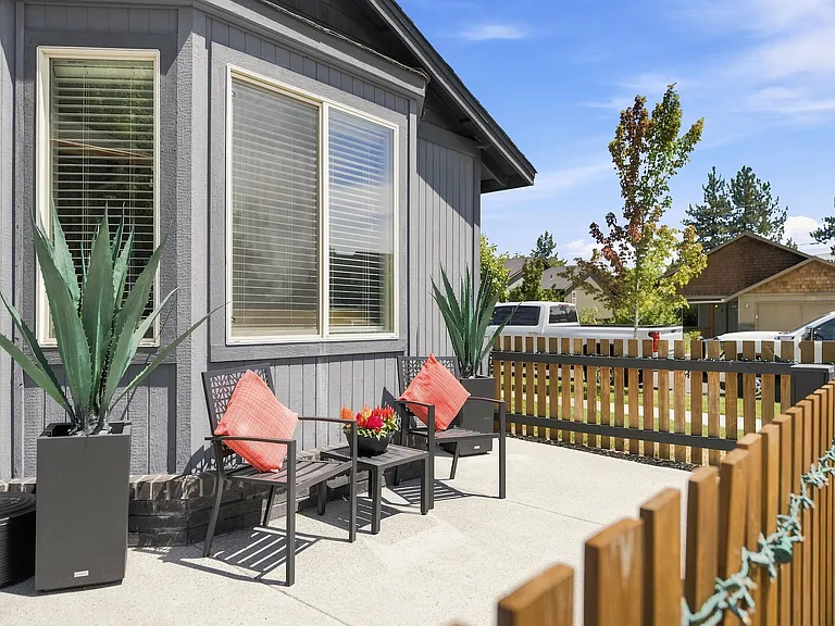 20577 Prospector Loop — Photo 41