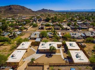 1525 E Sunnyside Dr, Phoenix, AZ 85020