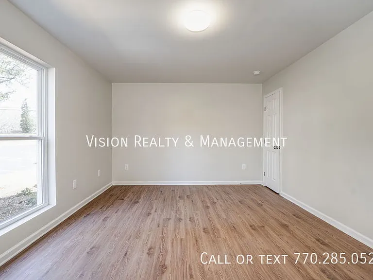 102 Sewell Rd #5 — Photo 15