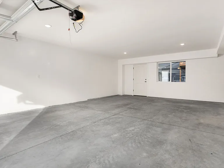 2734 Oleander Loop — Photo 19