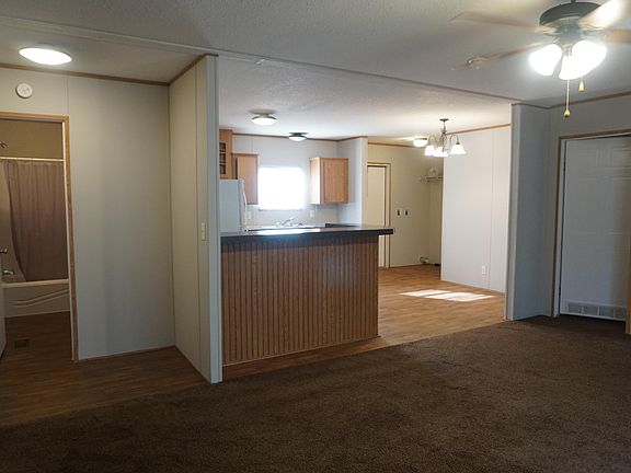 4th image of 3219 Oblong Cres