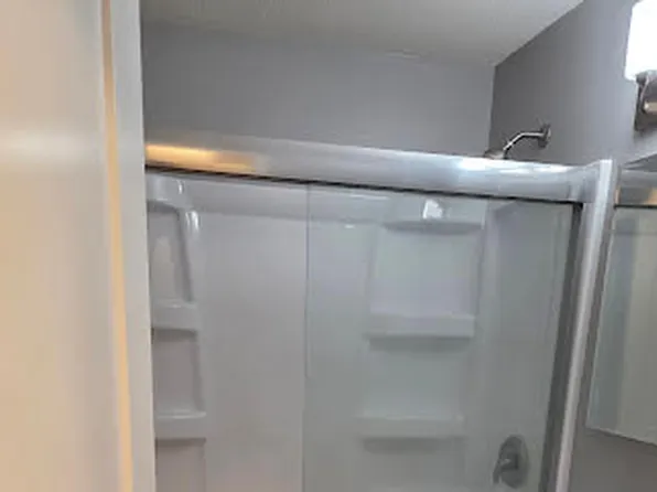 126 S Young St #124, Wichita, KS 67209