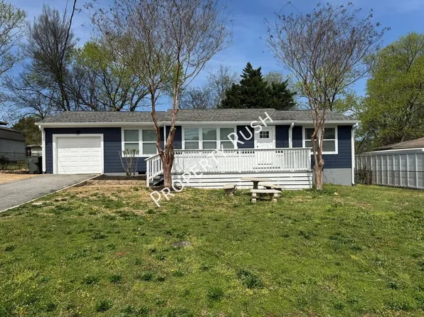1711 Albert Ln, Hixson, TN 37343