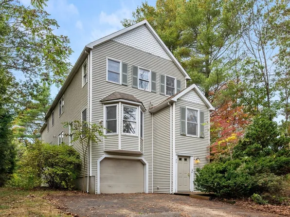 46 Charles River St, Needham, MA 02492