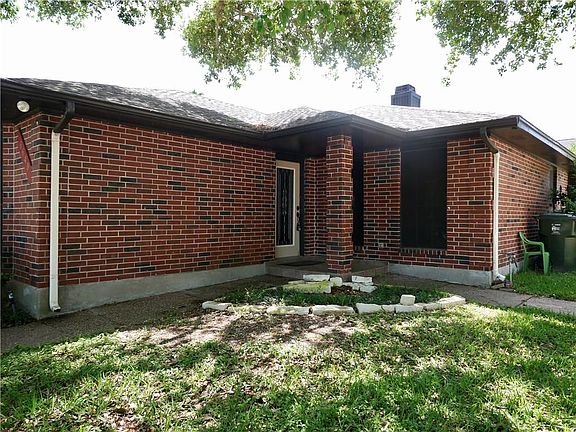 3rd image of 6649 Bent Trail Dr