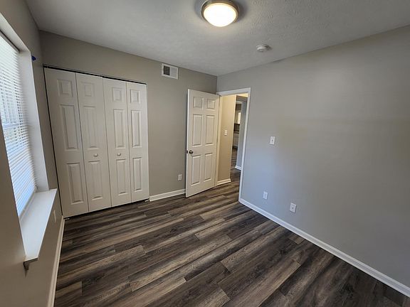 2nd image of 2412 Mount Claire Ave APT 5
