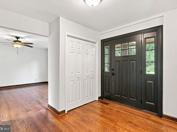 4th image of 3195 Fiery Run Rd