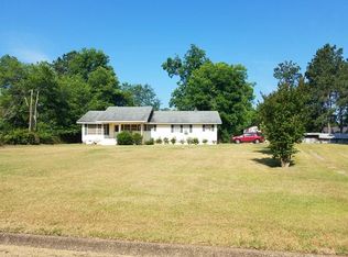 15 Shaw St, Clio, AL 36017