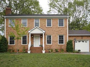 1518 Old Brook Rd, Charlottesville, VA 22901