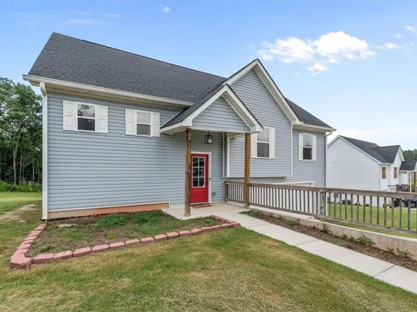 129 Grizzly Trl, Carrollton, GA 30117