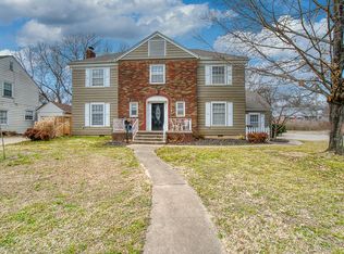 1601 Hillcrest Dr, Bartlesville, OK 74003