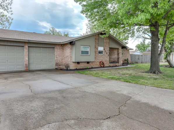 4300 Vickie Dr, Del City, OK 73115