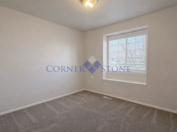 5th image of 2975 W Forecast St